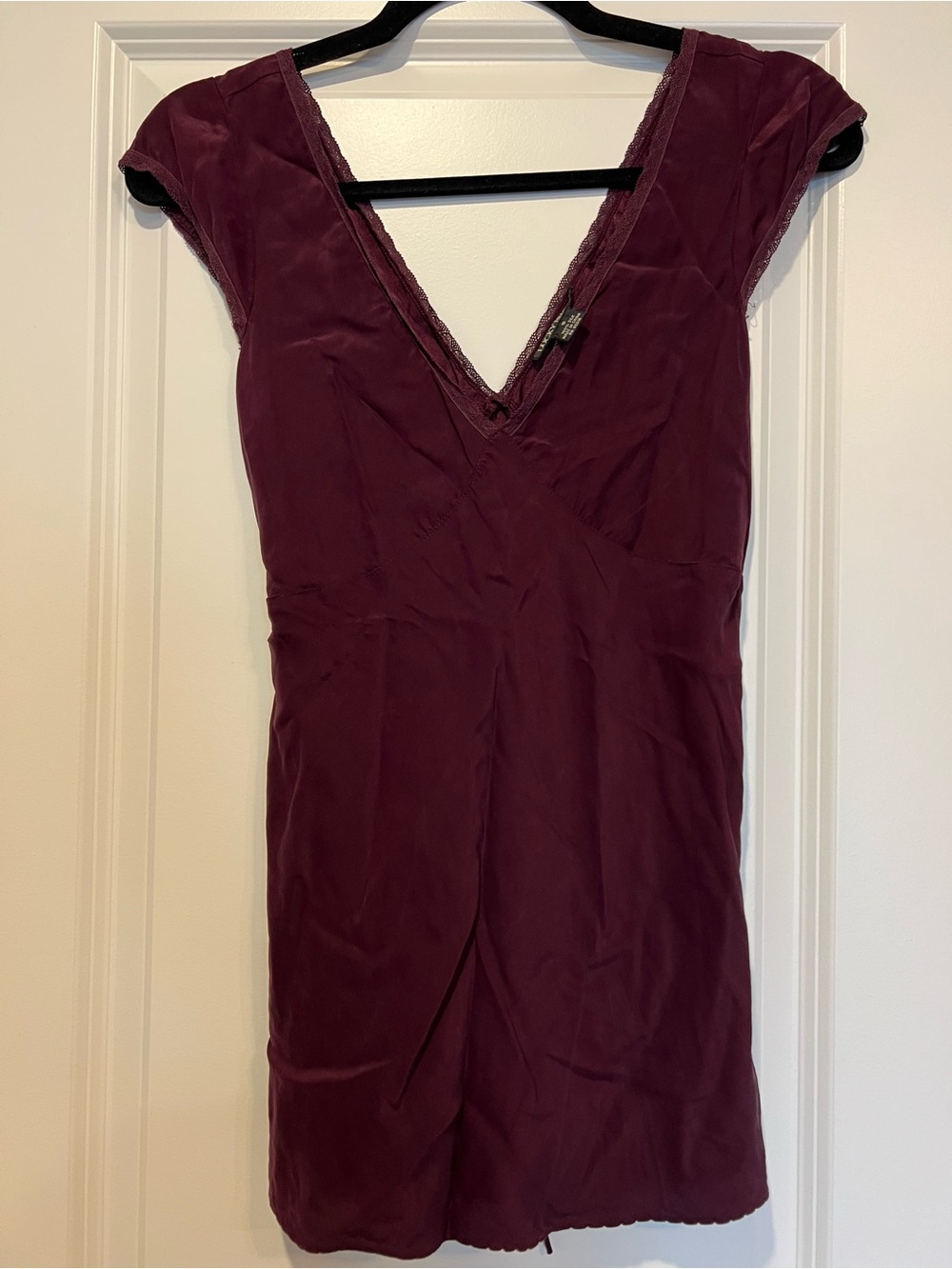 Lucky Brand 100% Silk Burgundy Lace Detail Blouse Tie Back
